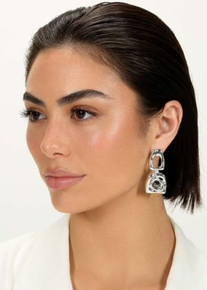 BRINCO GRANDE BICOLOR QUADRADO REVOLUÇÃO - COLEÇÃO REVOLUÇÃO