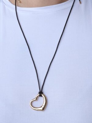 COLAR FIO CORAÇÃO VAZADO - ESSENCIAIS