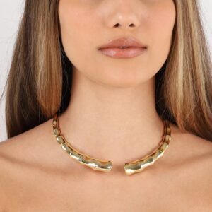 ARO SEMI JOIA TRABALHADO COM RELEVOS LISO - COLEÇÃO ESSENCIAIS